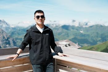 Zhicheng Zhang